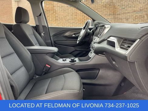 Certified 2024 GMC Terrain SLE w/ Driver Convenience Package FWD image 26