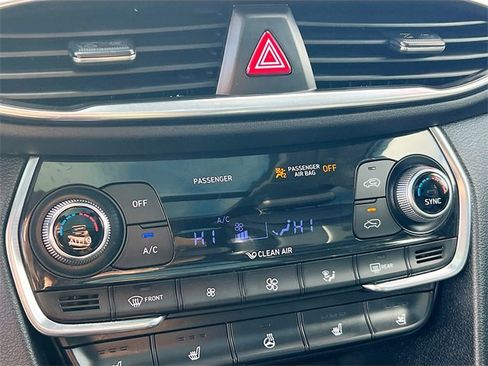 Used 2020 Hyundai Santa Fe Limited w/ Cargo Package image 16