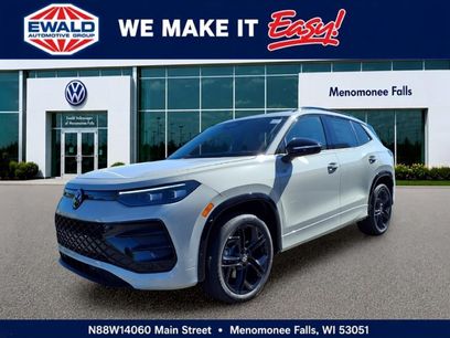 New 2026 Volkswagen Tiguan SE R-Line