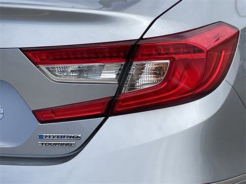 Certified 2022 Honda Accord Touring image 6
