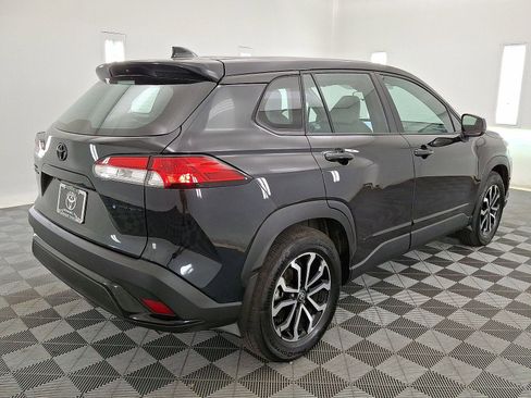 Used 2025 Toyota Corolla Cross AWD Hybrid image 16