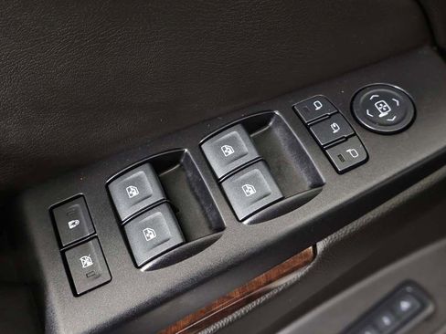 Used 2018 GMC Yukon SLT w/ Open Road Package image 45