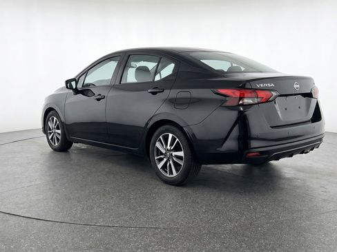 Used 2025 Nissan Versa SV FWD image 6