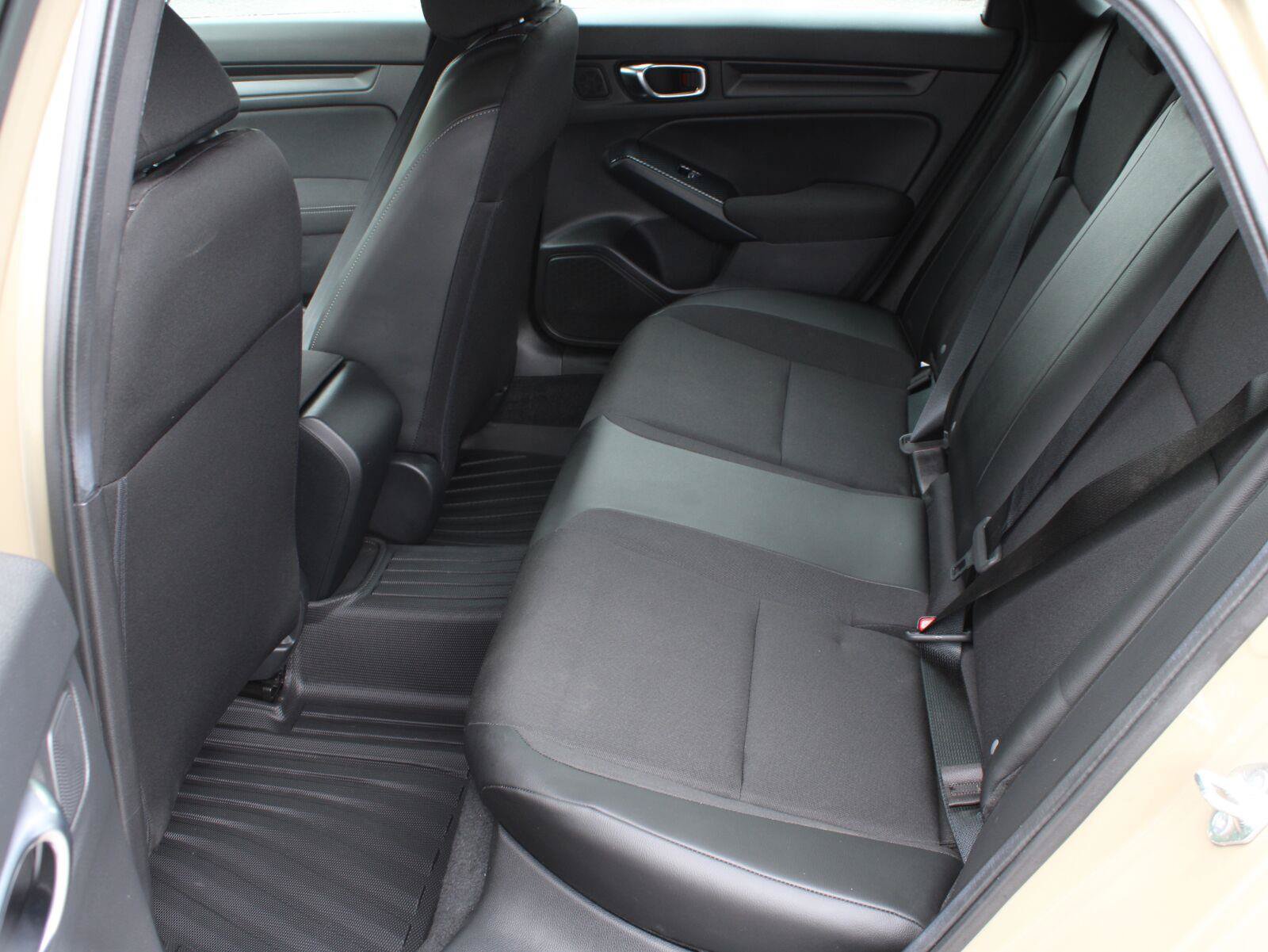 Certified 2025 Honda Civic Sport image 17
