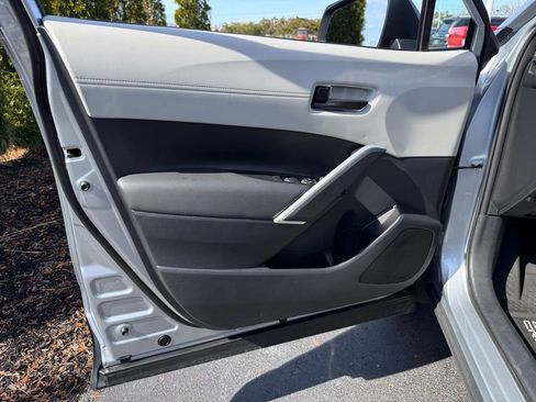 New 2026 Toyota Corolla Cross L image 9