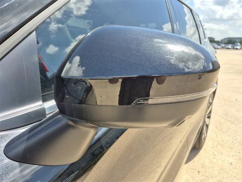 New 2025 Mitsubishi Outlander SEL image 33