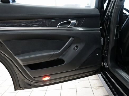 Used 2014 Porsche Panamera 4S Executive w/ Sport Chrono Package image 53