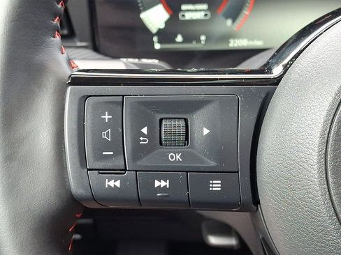 Used 2026 Nissan Kicks SR w/ SR Premium Package AWD/4WD image 21