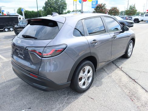 Certified 2024 Honda HR-V LX image 4