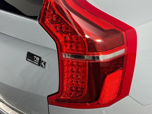 Used 2024 Volvo XC90 T8 Ultimate w/ Protection Package Premier image 33