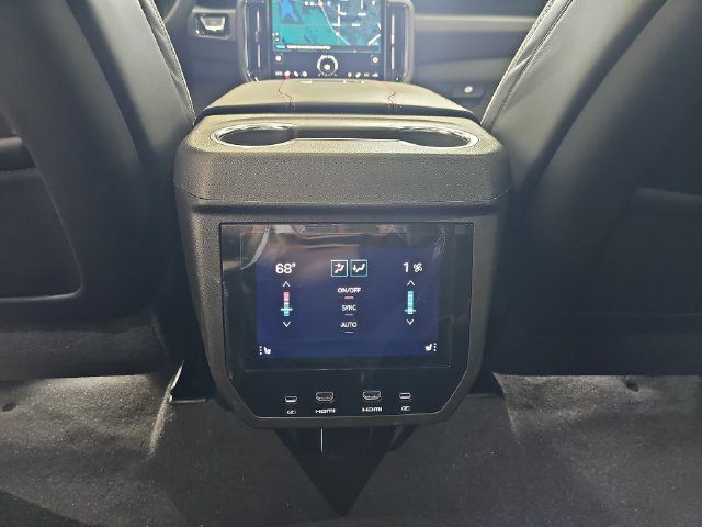 Used 2026 GMC Yukon AT4 Ultimate w/ LPO, Floor Liner Package AWD/4WD image 43