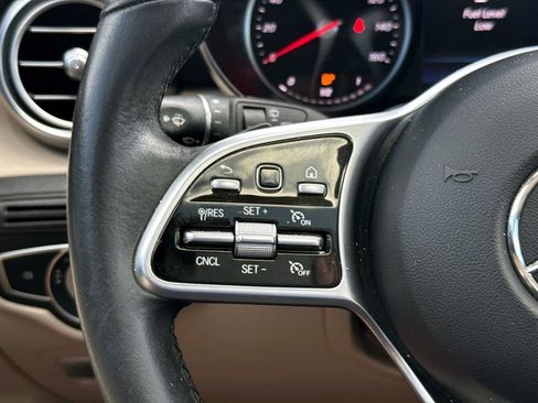 Certified 2022 Mercedes-Benz GLC 300 image 31