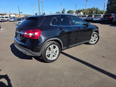 Used 2015 Mercedes-Benz GLA 250 4MATIC image 6