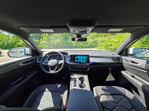 New 2026 Volkswagen Atlas Cross Sport SE AWD/4WD image 18