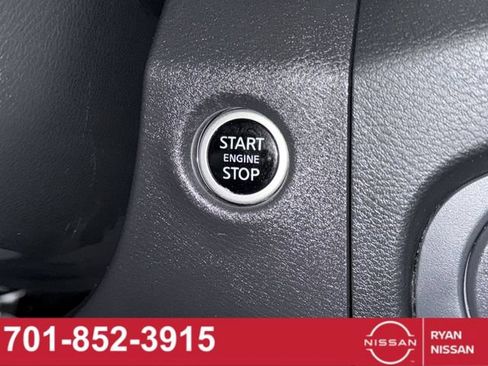 Used 2024 Nissan Frontier S w/ Technology Package RWD image 22