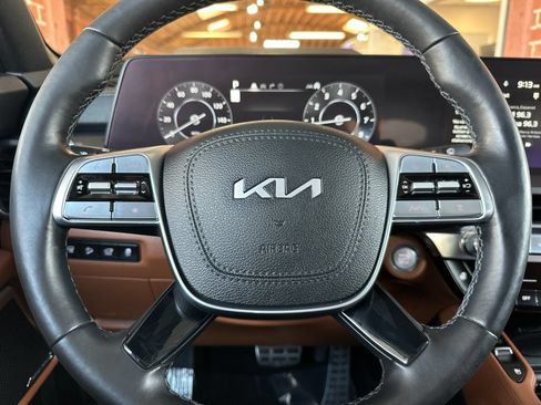 Certified 2023 Kia Telluride SX X-Line AWD/4WD image 32