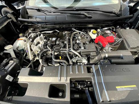 New 2026 Nissan Kicks SV image 16