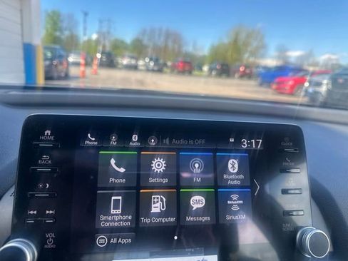 Used 2021 Honda Accord EX-L image 11