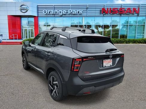 New 2026 Nissan Kicks SV w/ Cold Weather Package FWD image 3
