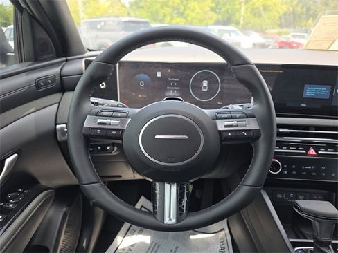 New 2025 Hyundai Santa Cruz Limited image 11