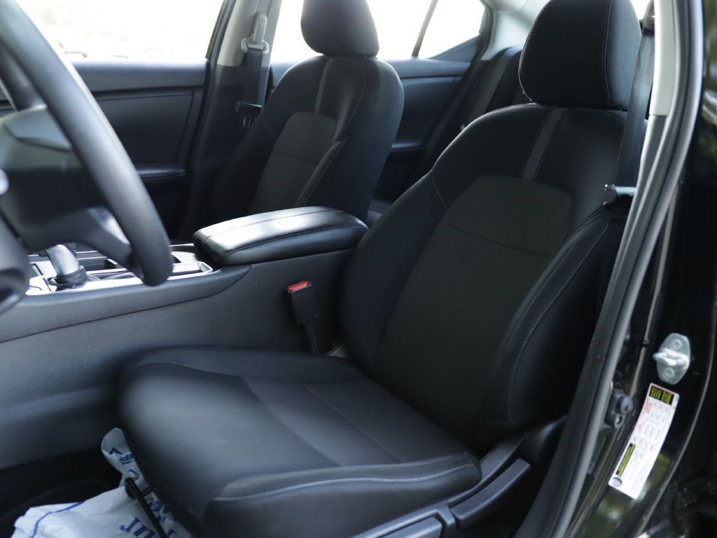 Used 2024 Nissan Sentra SV FWD image 19