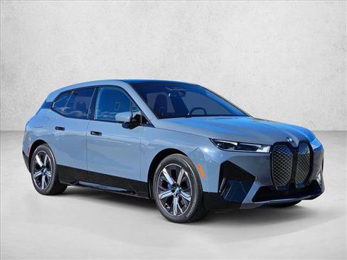 Certified 2023 BMW iX xDrive50 w/ Ultimate Package 2 image 3