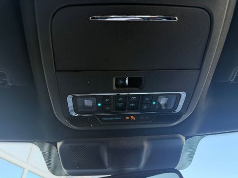Used 2025 Ford F150 Lariat w/ Equipment Group 502A High AWD/4WD image 47