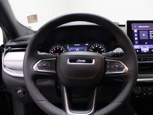 Used 2024 Jeep Compass Limited AWD/4WD image 35