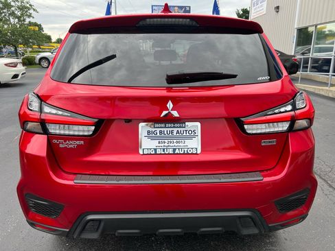 Used 2025 Mitsubishi Outlander Sport AWD image 4