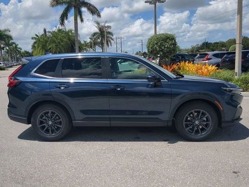 New 2026 Honda CR-V EX-L image 2