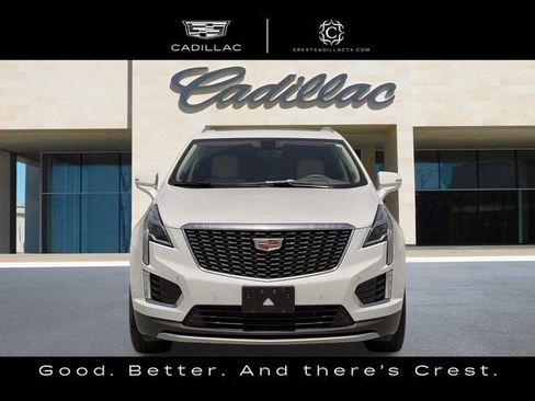 Used 2025 Cadillac XT5 Premium Luxury w/ Technology Package FWD image 8