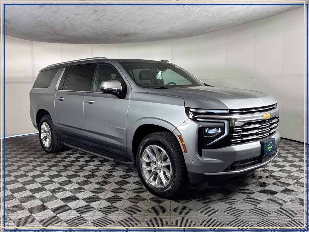 Certified 2025 Chevrolet Suburban Premier AWD/4WD image 3