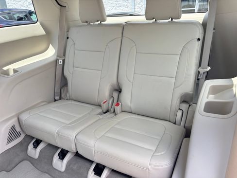 Used 2023 GMC Acadia Denali AWD/4WD image 15