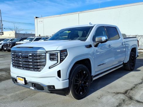 New 2026 GMC Sierra 1500 Denali w/ Denali Reserve Package image 3