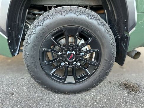 Used 2023 Toyota Tundra Limited image 10