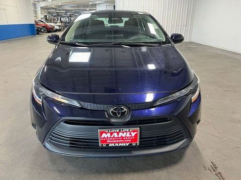 Used 2024 Toyota Corolla LE FWD image 8