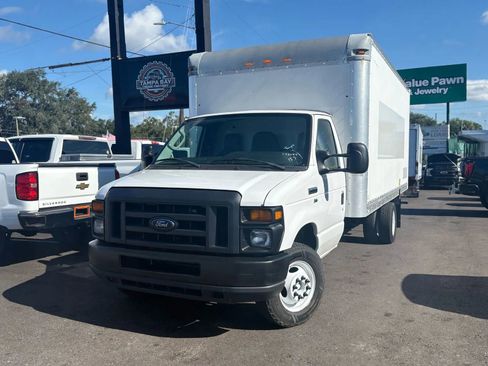 Used 2017 Ford E-350 and Econoline 350 Super Duty w/ Power Windows & Locks Group RWD image 1