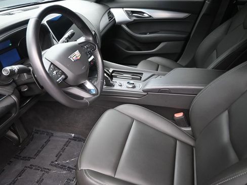 Used 2023 Cadillac CT5 Luxury w/ LPO, ONYX Package RWD image 12