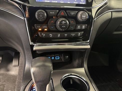 Certified 2020 Jeep Grand Cherokee Limited w/ Trailer Tow Group IV image 19