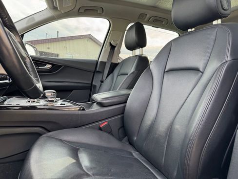 Used 2019 Audi Q7 3.0T Prestige w/ Prestige Package AWD/4WD image 4