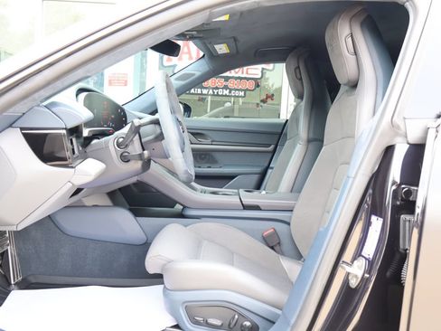 Used 2024 Porsche Taycan Turbo AWD/4WD image 11