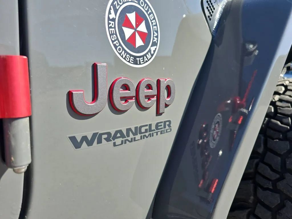 Used 2020 Jeep Wrangler Unlimited Rubicon AWD/4WD image 25