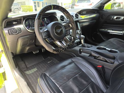 Used 2020 Ford Mustang GT Premium w/ GT Performance Package RWD image 11