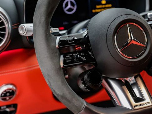 Used 2025 Mercedes-Benz AMG GT 63 image 13