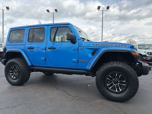 Used 2025 Jeep Wrangler Unlimited Rubicon image 54