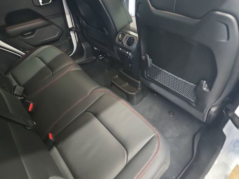 New 2026 Jeep Wrangler Unlimited Rubicon AWD/4WD image 12