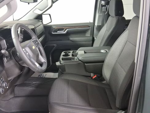 New 2026 Chevrolet Silverado 1500 LT w/ Convenience Package II image 6