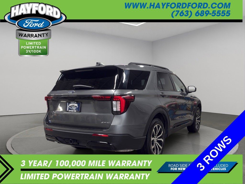 Used 2026 Ford Explorer ST-Line AWD/4WD image 3