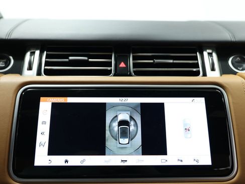 Used 2022 Land Rover Range Rover Long Wheelbase Autobiography image 24