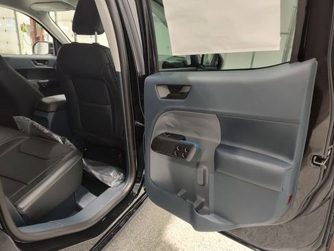 New 2026 Ford Maverick Lobo AWD/4WD image 17